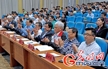 1463361452240909.jpg 002564a5dcbc189bfabb55.jpg